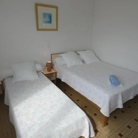 Apartment - 5 Pers Avec Terrasse - Fr-1-540-298